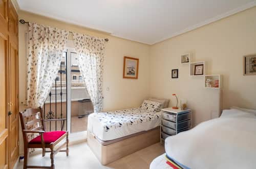 Rijwoning met 2 slaapkamers in Orihuela Costa — foto 6