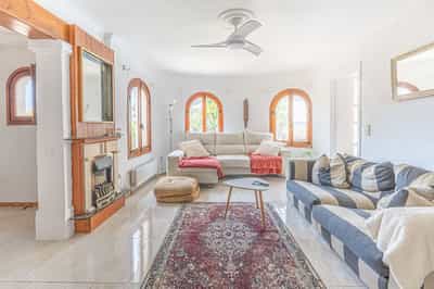 Property R4680067