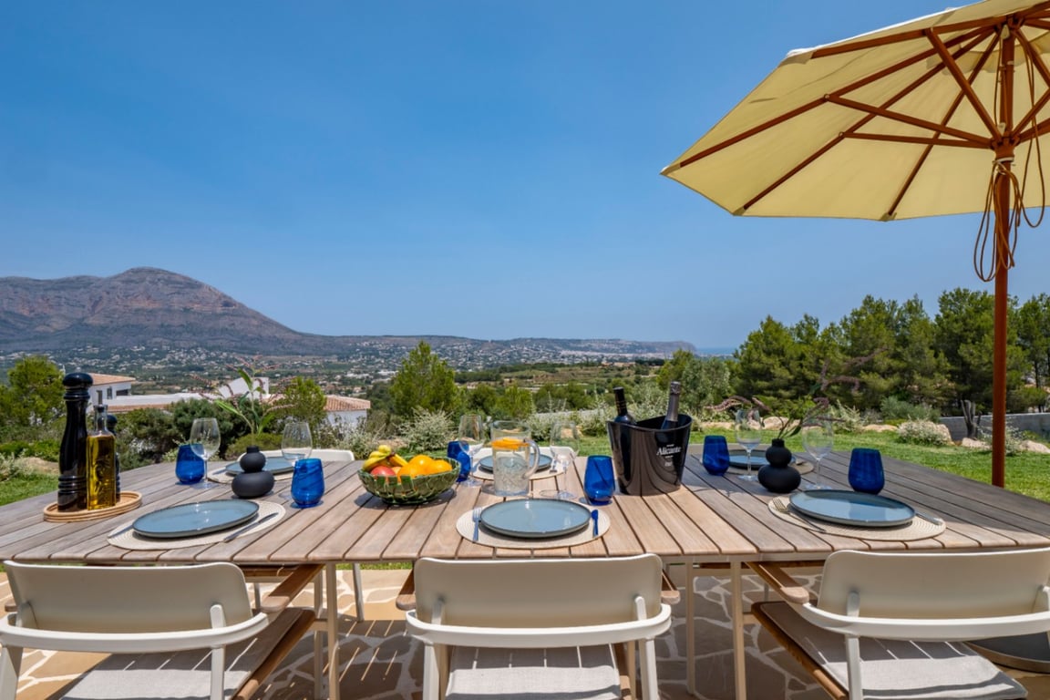 Villa recientemente reformada con impresionante vistas panorámicas de Jávea - 64