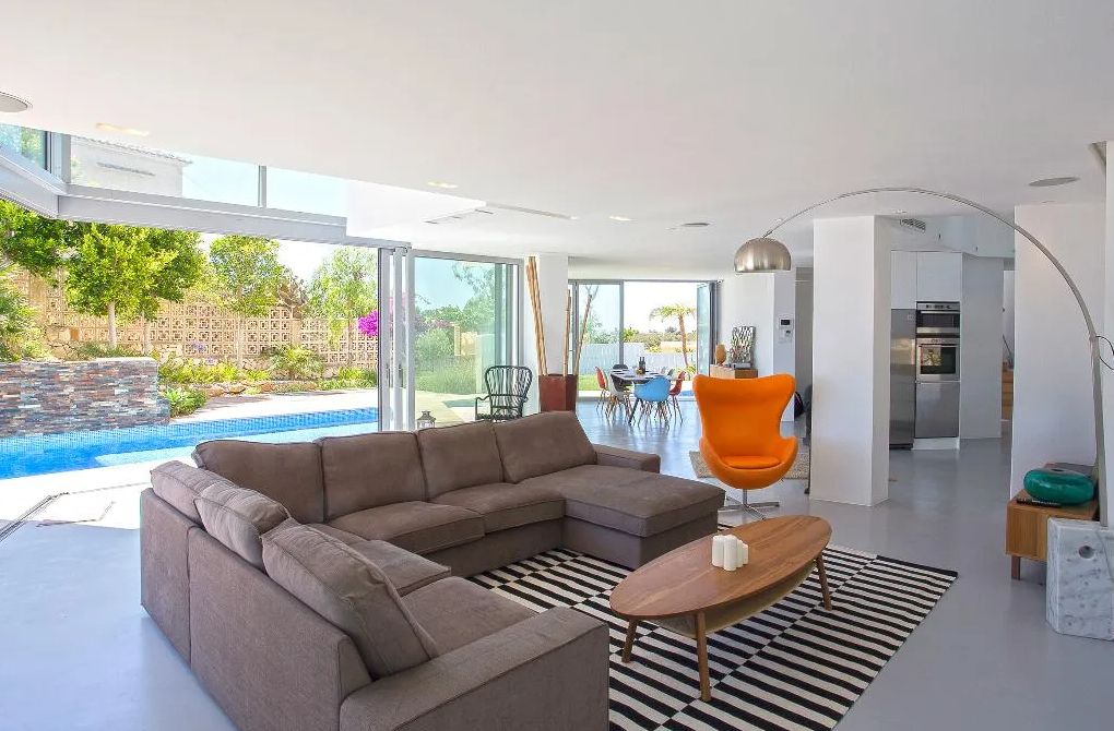 Lujosa Villa moderna en primera línea con impresionantes vistas al mar - 12