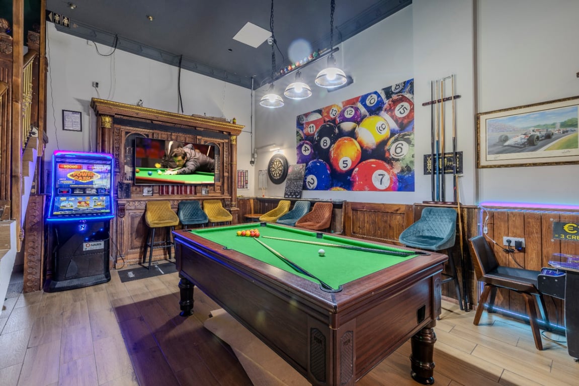 Traspaso de Pub con perfecta ubicación el Arenal de Jávea - 27