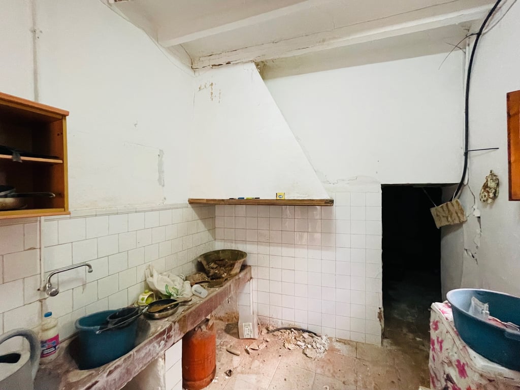 Vergel. Casa de pueblo grande con muchas posibilidades en venta - 16