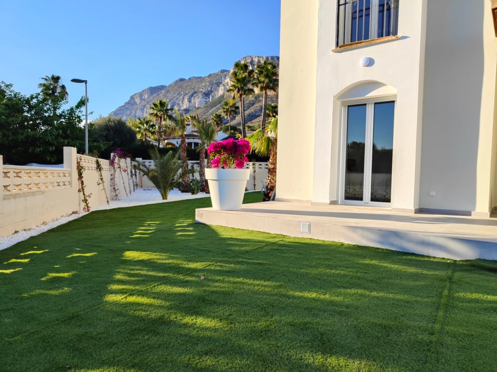 Apartamento a la venta en Denia, complejo con piscina y parking - 3