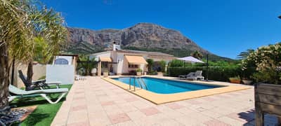 Property R4719328 - Image 2