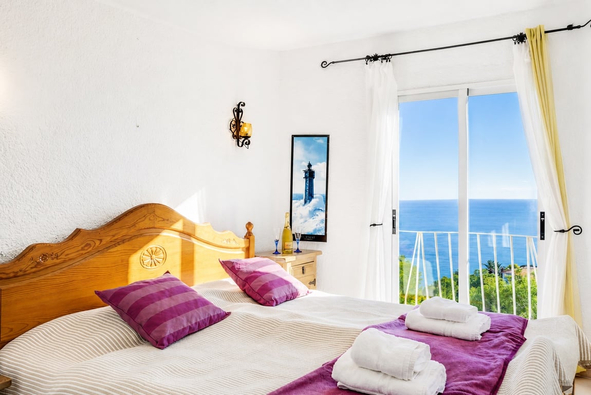 3-bed Villa in Jávea photo 11