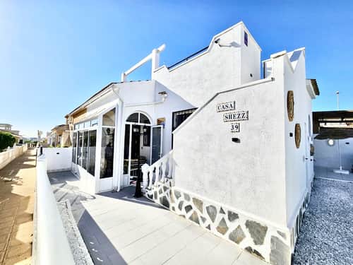 Rijwoning met 2 slaapkamers in Punta Prima — foto 31