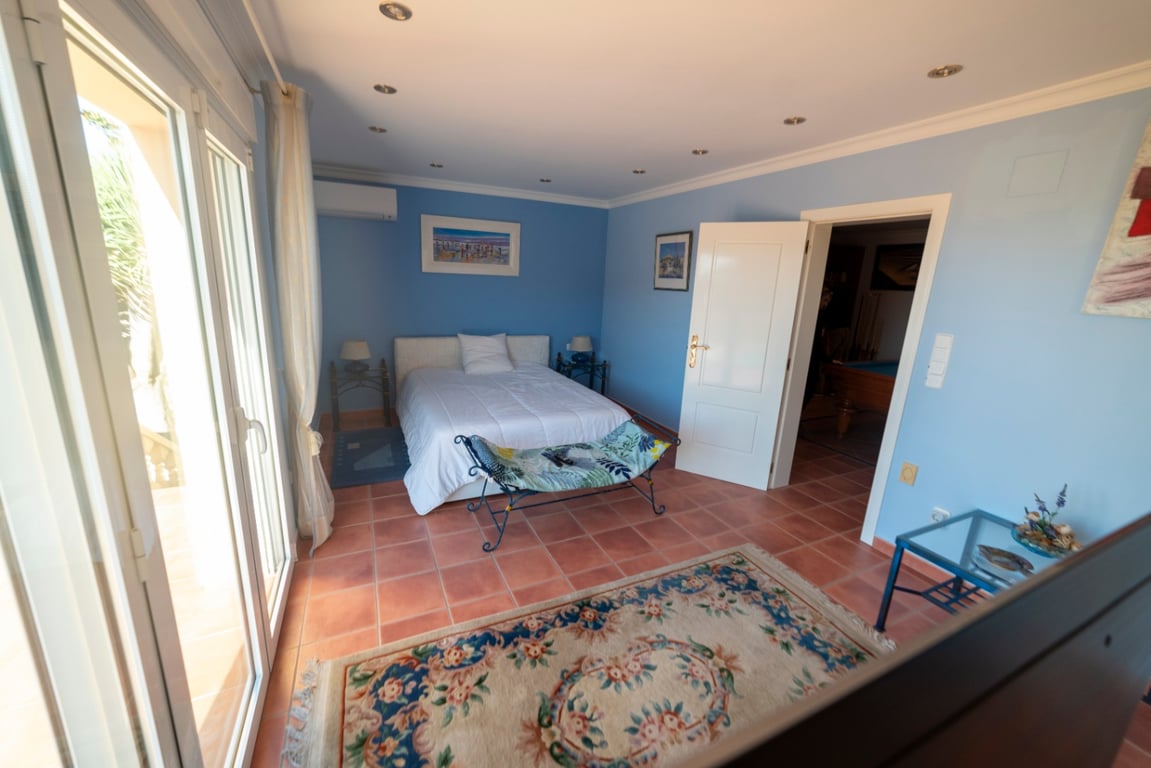 Villa de lujo con vista al mar en Denia - 32