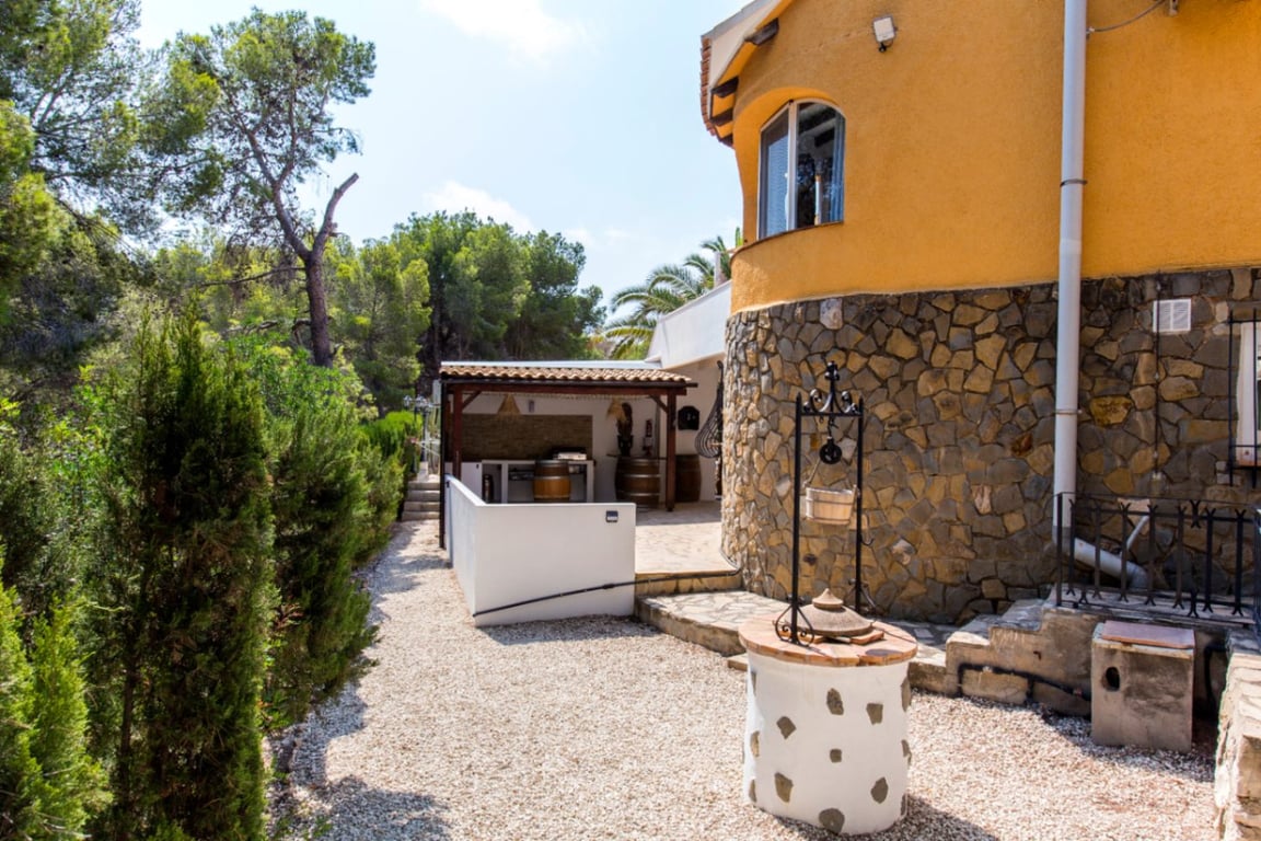 Interesante villa en gran parcela en venta en Benissa costa - 55