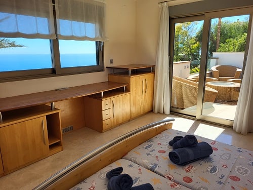 4-bed Villa in Moraira photo 25