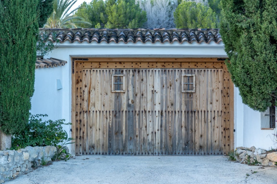 Exclusiva finca completamente reformada con gran parcela de 11.367 m2 - 51