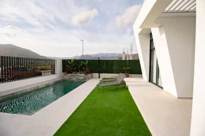 VILLA 6 0