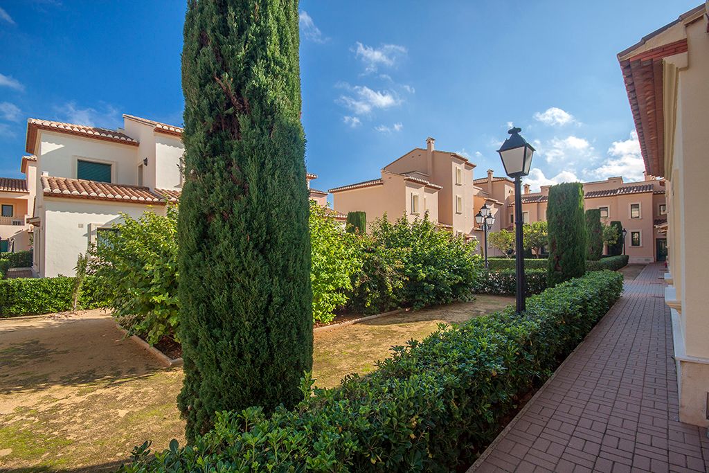 Àtic duplex orientat al sud al Port per lloguer d'hivern - 8