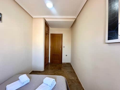 Appartement met 4 slaapkamers in Torrevieja — foto 17