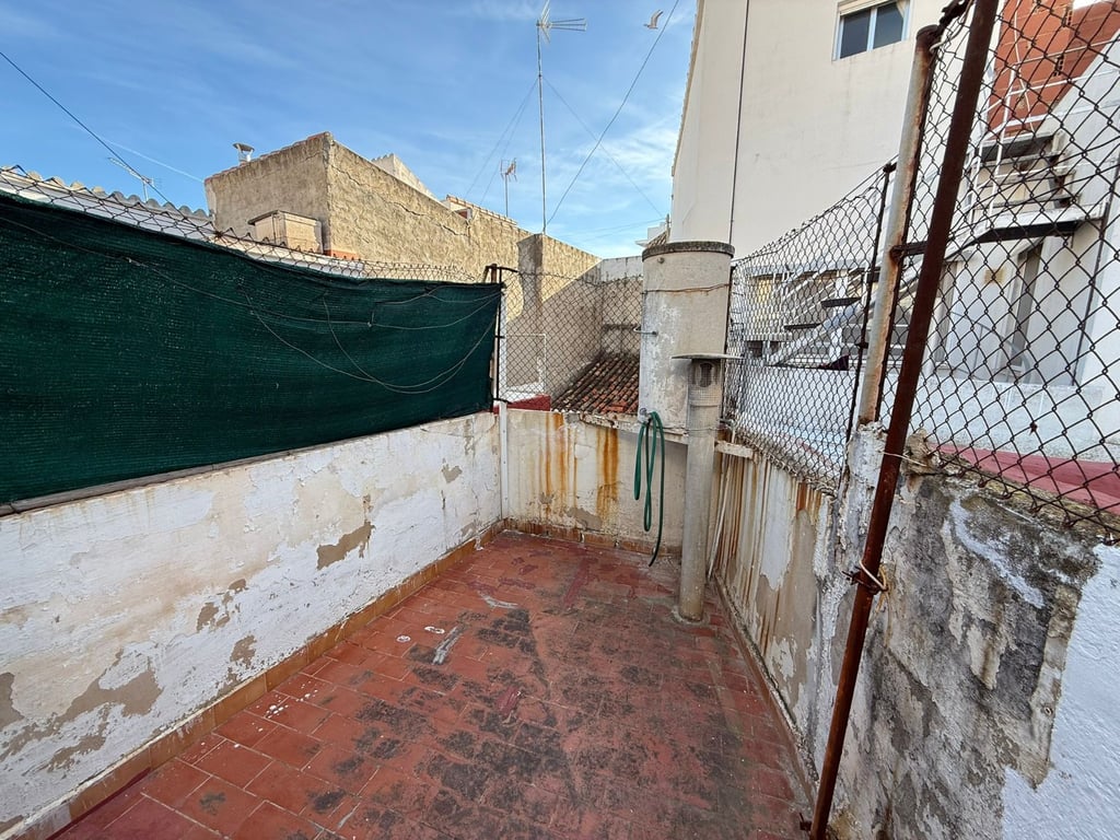 Property #RH20298 - 10