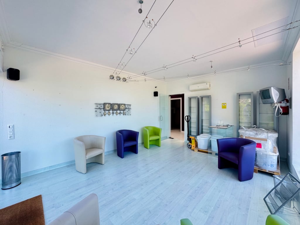LS-MBOY7J - Commercial Property in Jávea