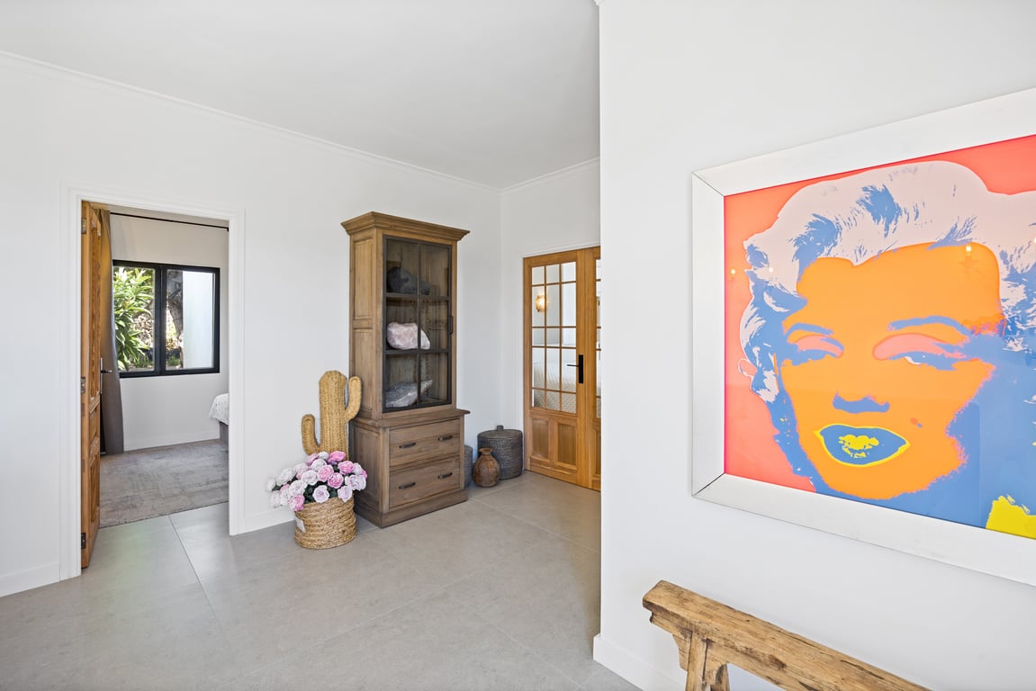 4-bed Villa in Oliva photo 20