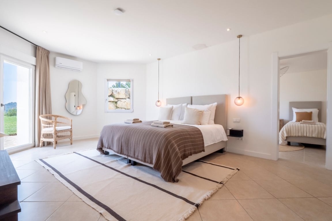 Villa recientemente reformada con impresionante vistas panorámicas de Jávea - 52