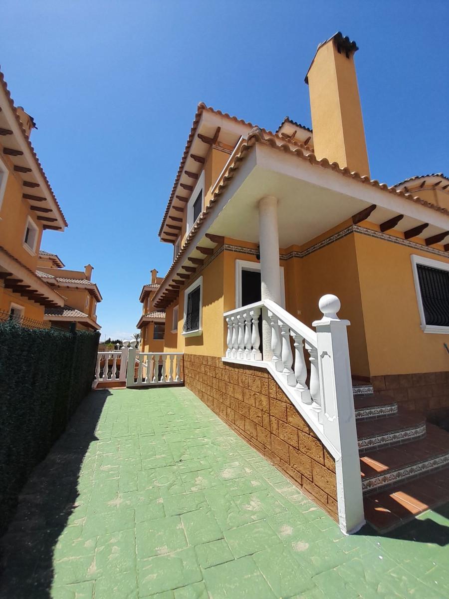 Villa met 5 slaapkamers in Ciudad Quesada