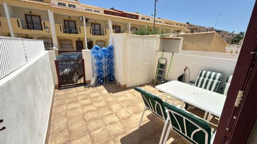Rijwoning met 3 slaapkamers in La Zenia — foto 17