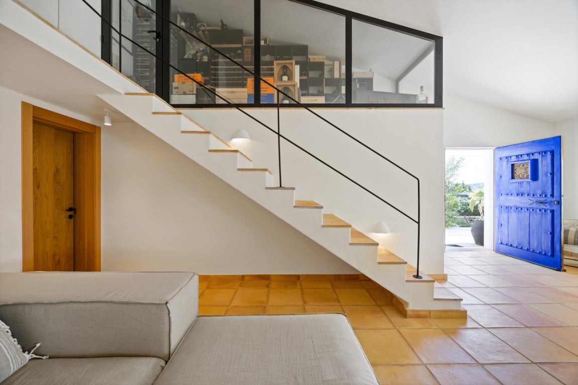 Villa reformada en la zona del montgo con casa independiente para invitados - 6