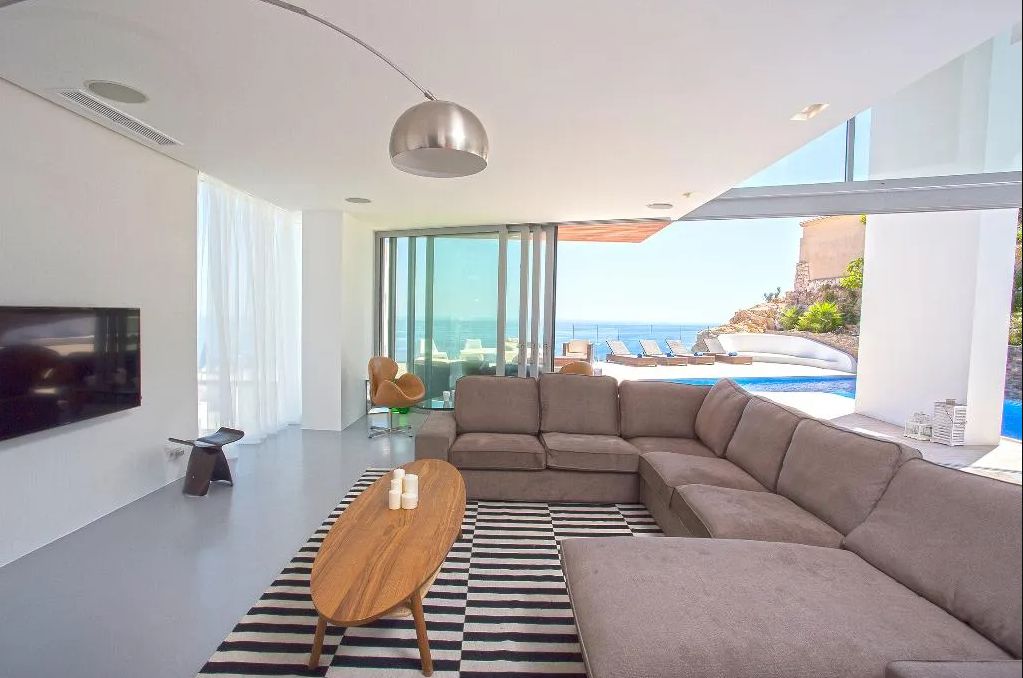 Lujosa Villa moderna en primera línea con impresionantes vistas al mar - 11