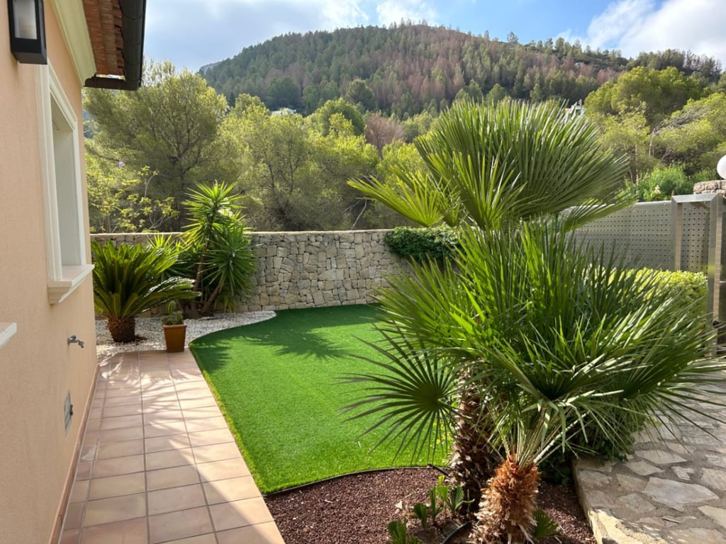 Vila a la venda en pego - 4