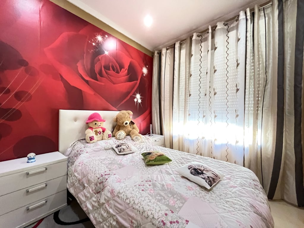 Property #RH20315 - 18