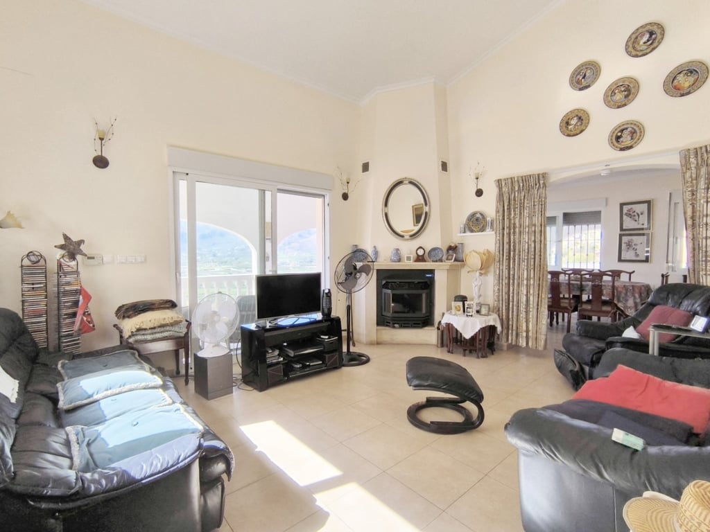 Vila a la venda a Pego - 12