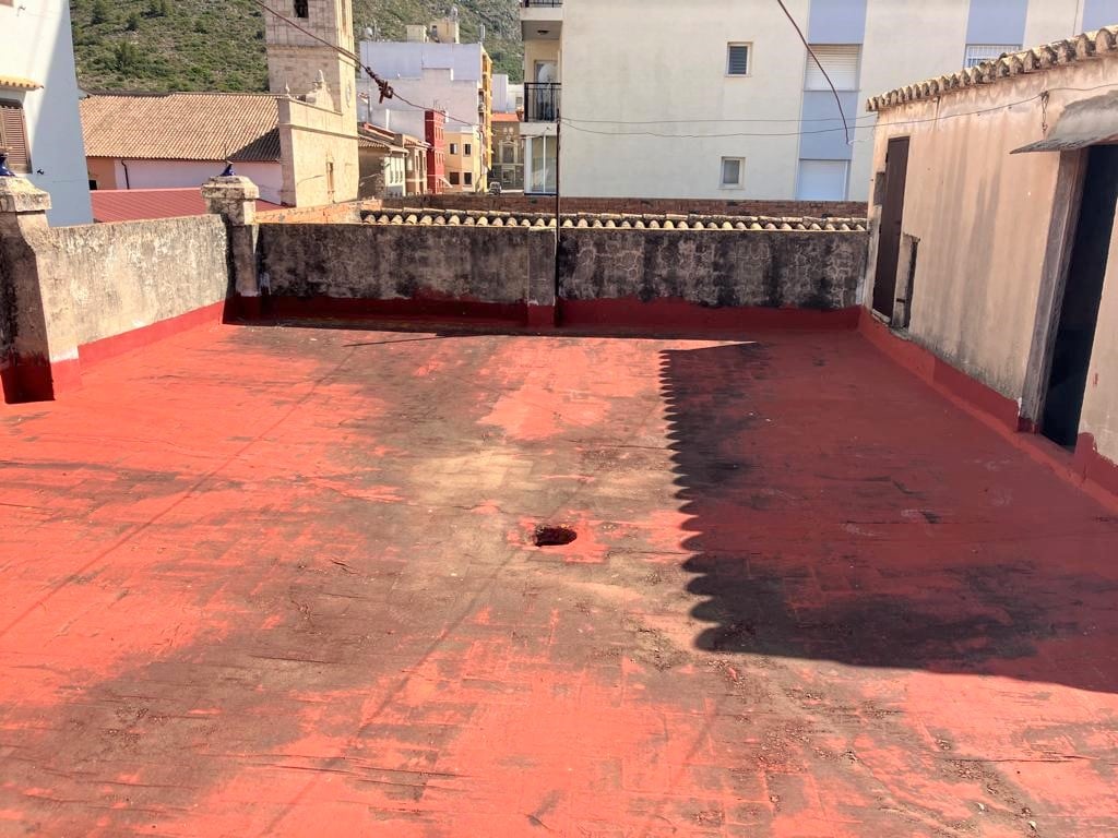 Casa de pueblo con terraza y patio en Pedreguer - 2