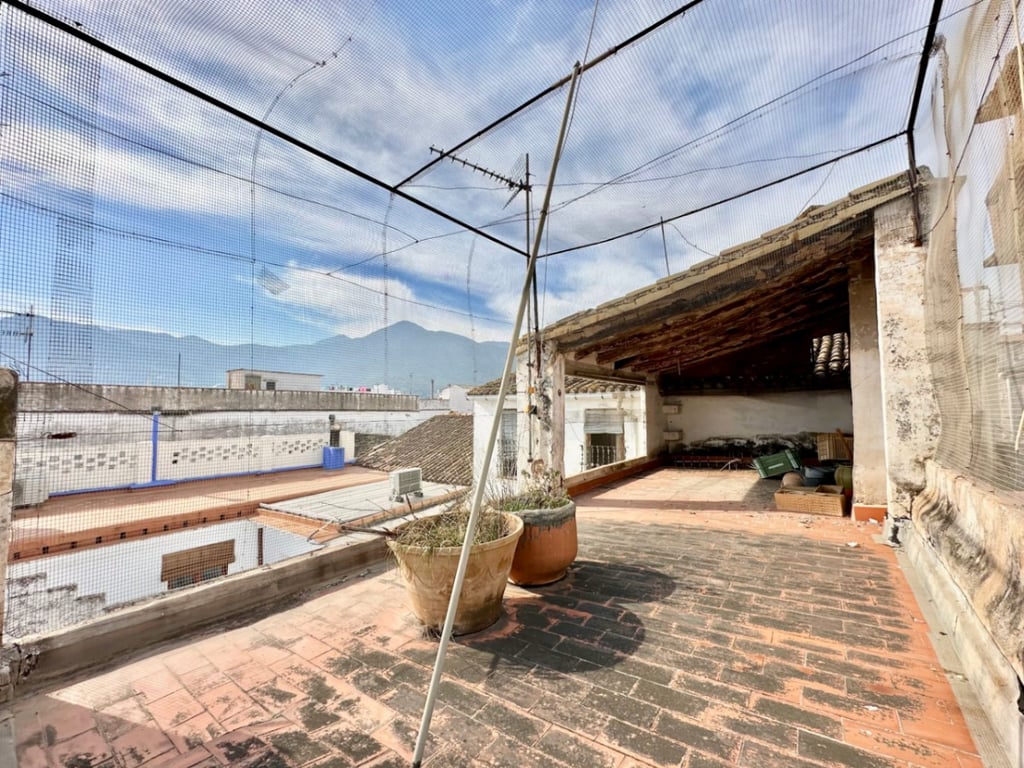 Encantadora casa de pueblo con gran patio interior en el centro de Pego. - 22