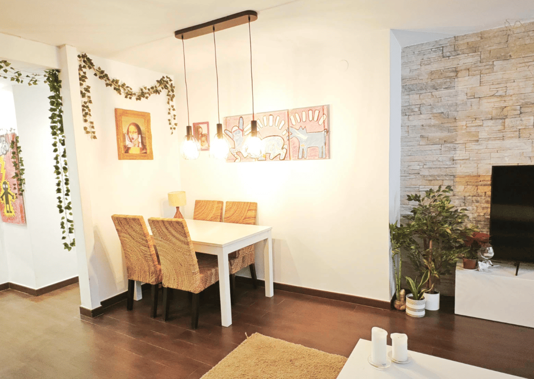 Property #RH21354 - 8