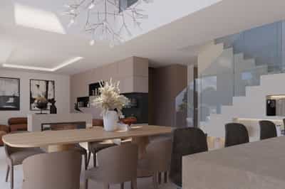 Property R4584403