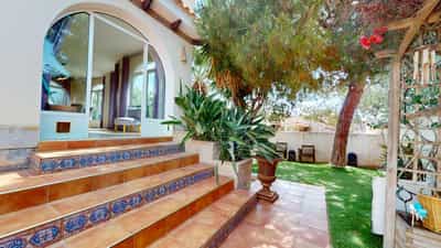 Villa in Orihuela Costa - 2