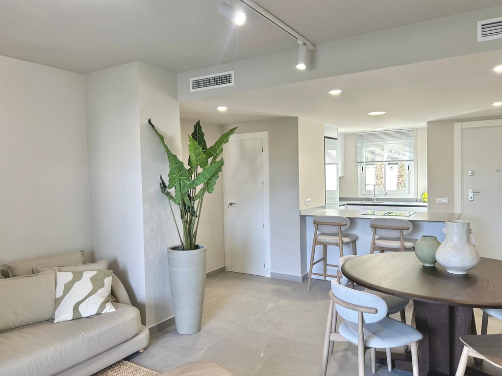 Apartamento planta baja con piscina en Denia - 25