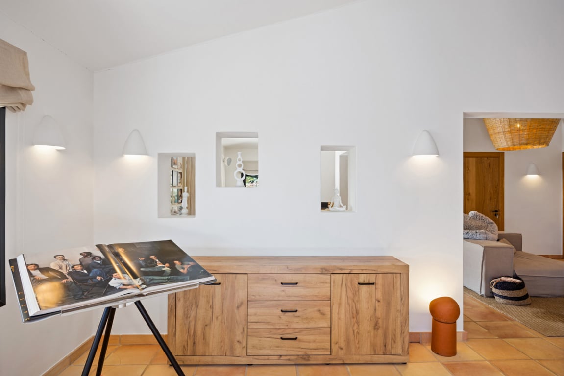 Villa reformada en la zona del montgo con casa independiente para invitados - 10