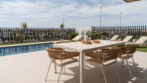 Gelijkvloerse nieuwbouwbungalow met 2 slaapkamers in Torrevieja — foto 2