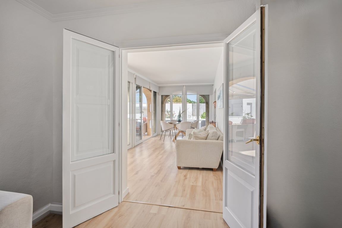 4-bed Villa in Jávea photo 22
