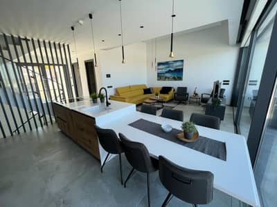 Property #TSR1946C - Image 4