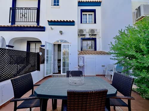 Townhouse with 2 Bedrooms in Villamartín — foto 23