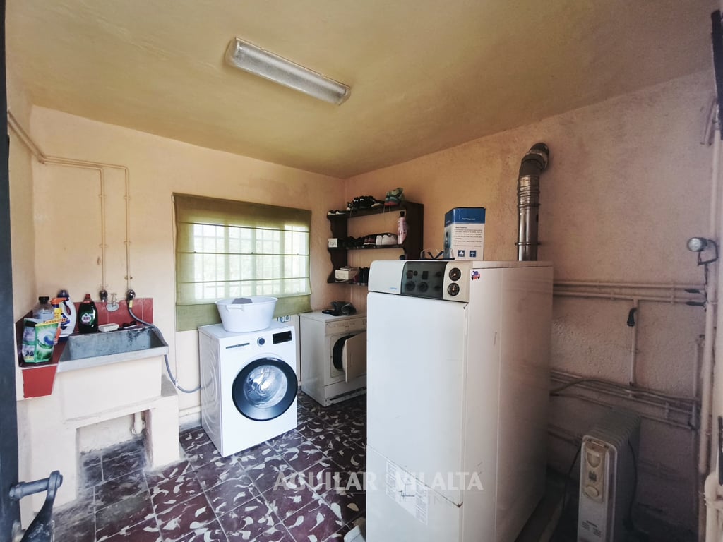 CASA EN VILANOVA DEL VALLES - 30