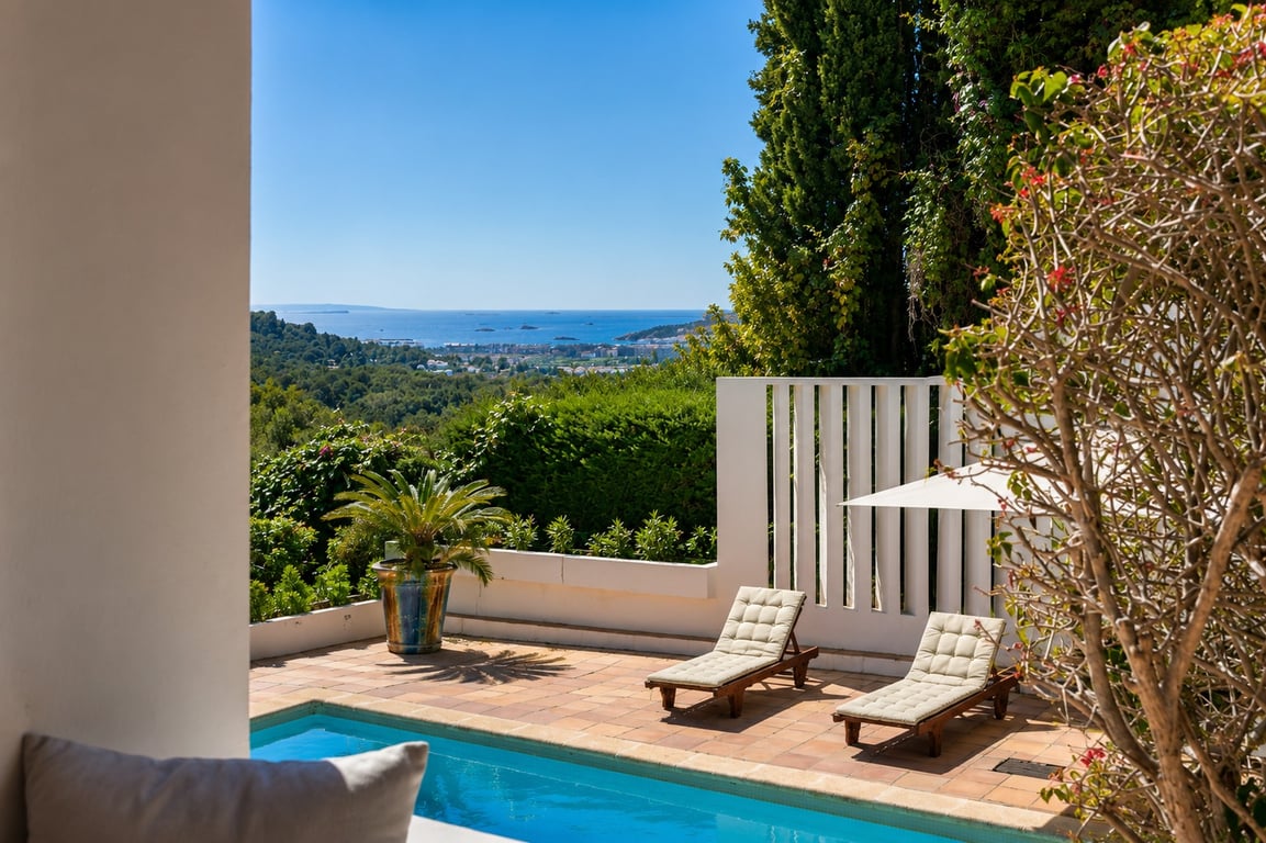 5-bed Villa in Santa Eulària des Riu photo 16