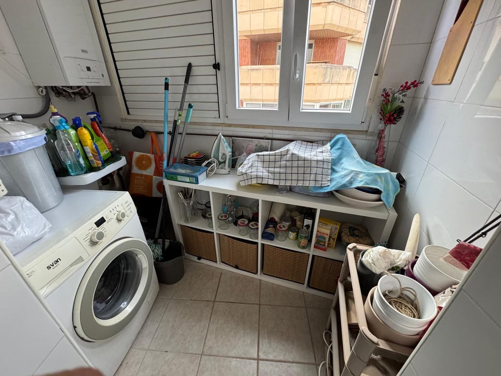 Es ven pis ubicat entre el Port i el Poble de Jávea. - 14