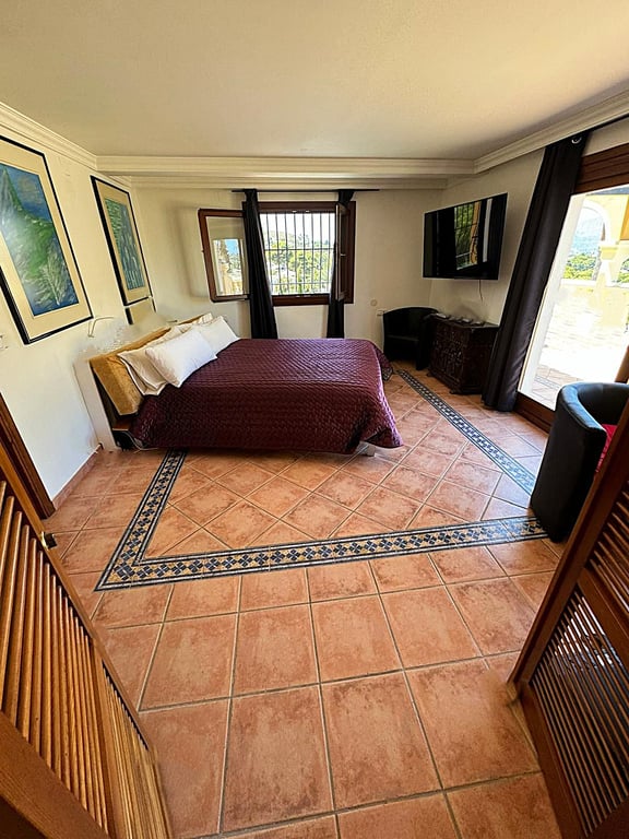 6-bed Villa in Jávea photo 13