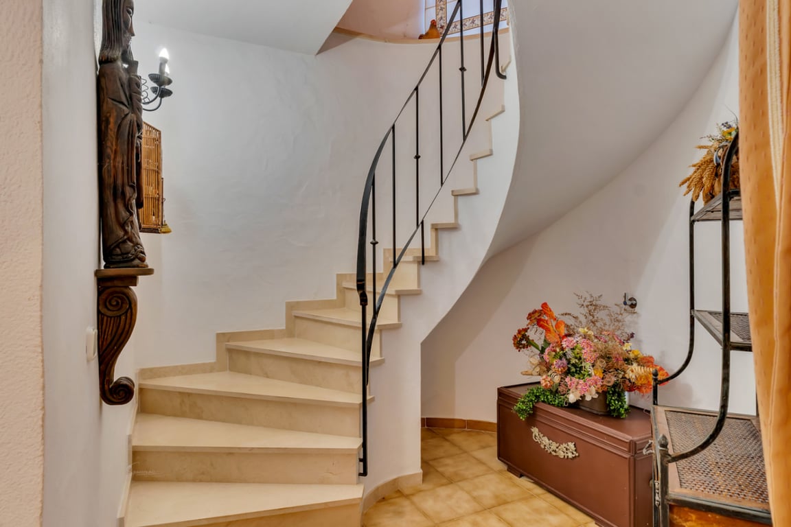 Villa a la venta con impresionantes vistas al mar - 28