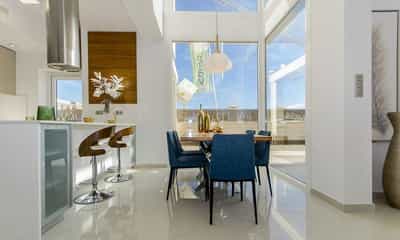 Property #VZM212 - 2