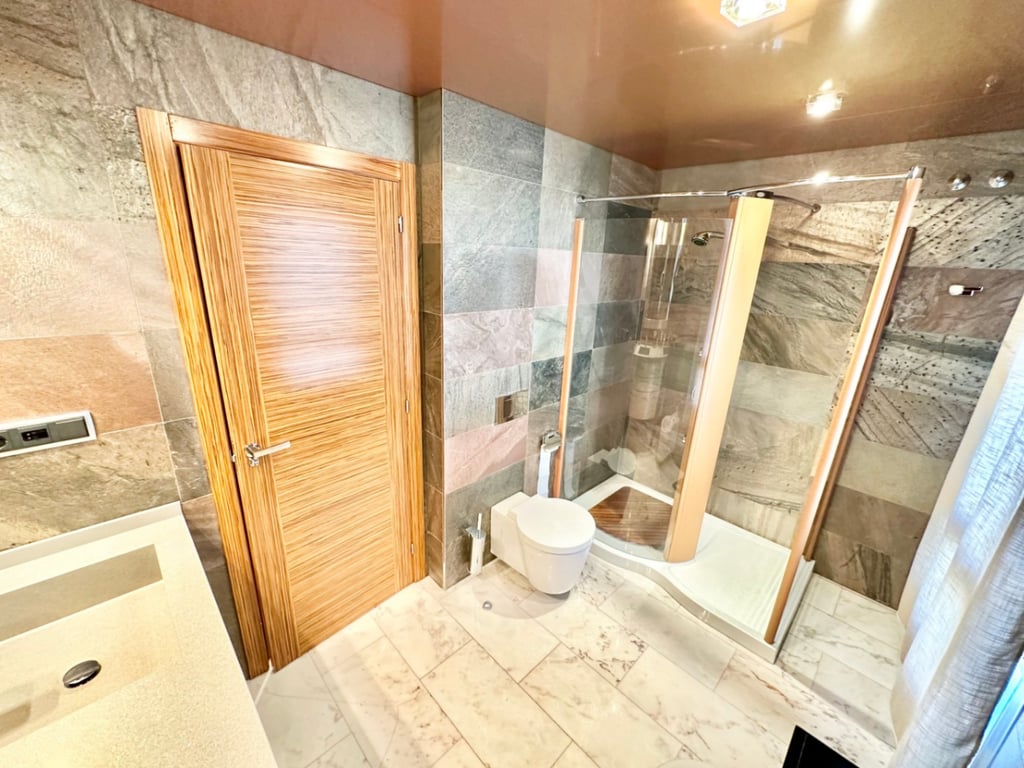 Espai, Llum i Disseny en una Casa Única a Pego - 26