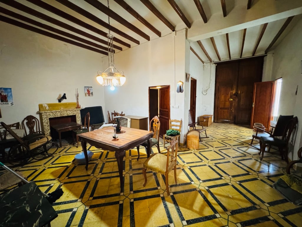 Casa de dos plantas en el centro de Orba (Alicante) - 2