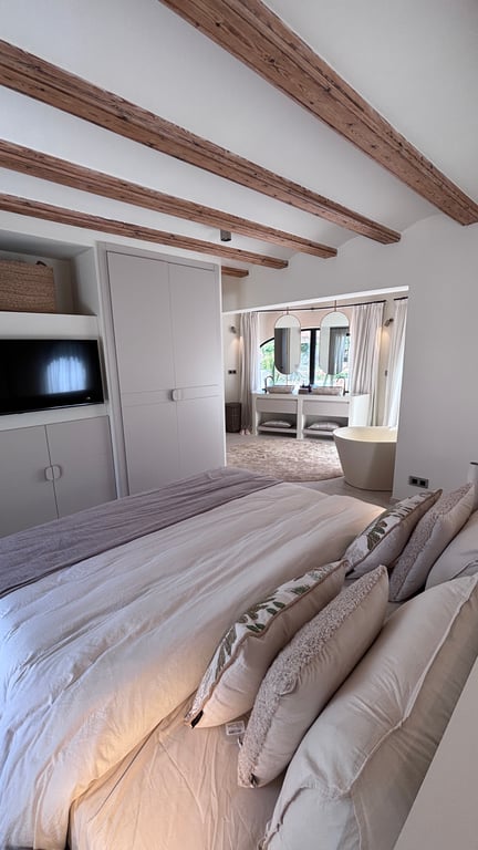 4-bed Villa in Jávea photo 19