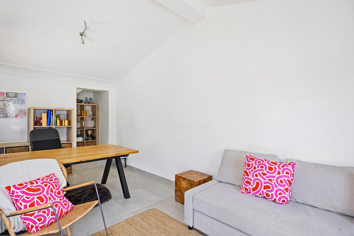 Villa reformada en la zona del montgo con casa independiente para invitados - 46