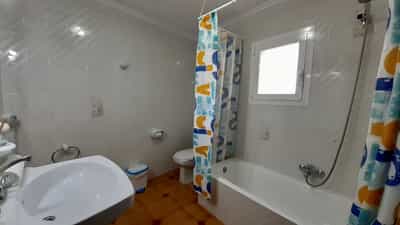 Property R4386436